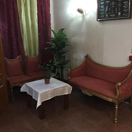 Гостевой дом Residencial Central Калдаш-да-Раинья